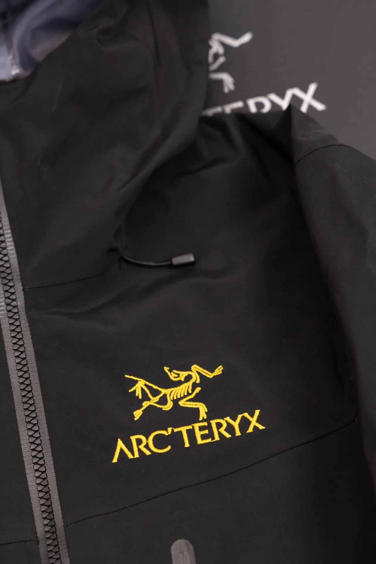Quality ARC'TERYX SV Arcteryx Alpha SV GTX Same Style S XXL Premium ～ ！ ， 。 Recco ， ， ！ Authentic Gore-Tex ： 100% ＋ ＋20d ( )＋ Authentic ！ ！ ～ ， 。 。 ， ， ， 。 ， Quality 。 😊 Quality ！ Size：S/M/L/XL/XXL ： 81 83 86 88 90 ：117 122 128 132 136 ： 59 61 64 66 68 ： 53 55 58 60 62 S 80-120 M 110-150 L 140-170 XL 160 XXL 180 os ～